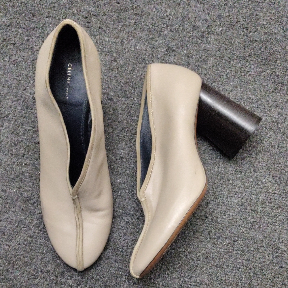 Celine 2000's Split Toe Beige Calf Leather Heels